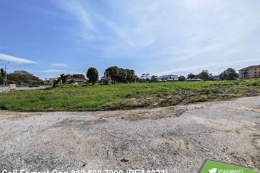 Persiaran Raja Muda Musa, Pelabuhan Klang