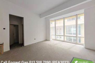 Gravit8 @ Klang South