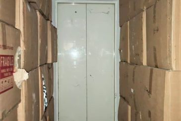 Gravit8 @ Klang South