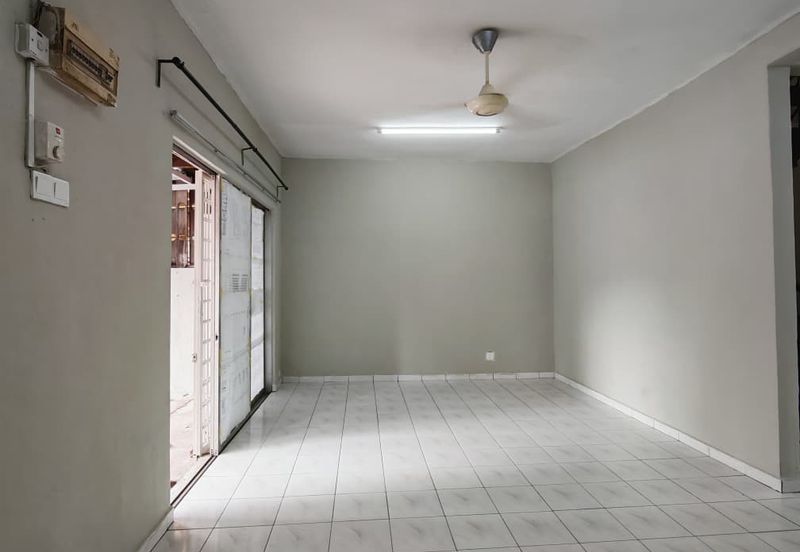 Taman Teluk Gedung Indah