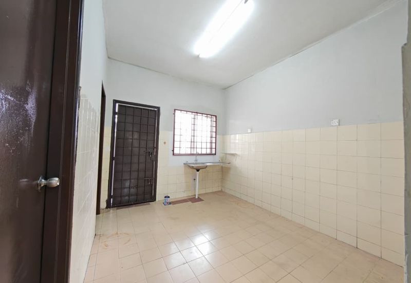 Taman Teluk Gedung Indah