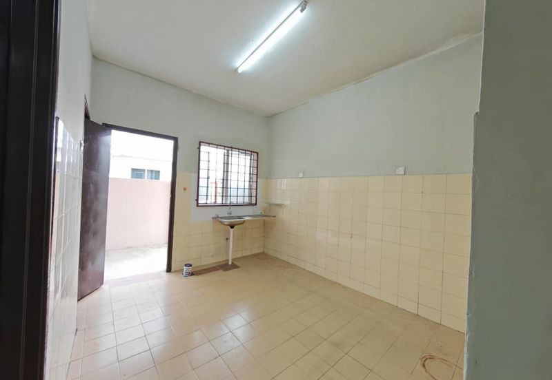 Taman Teluk Gedung Indah