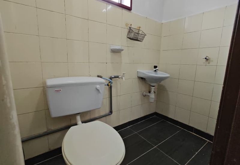 Taman Teluk Gedung Indah