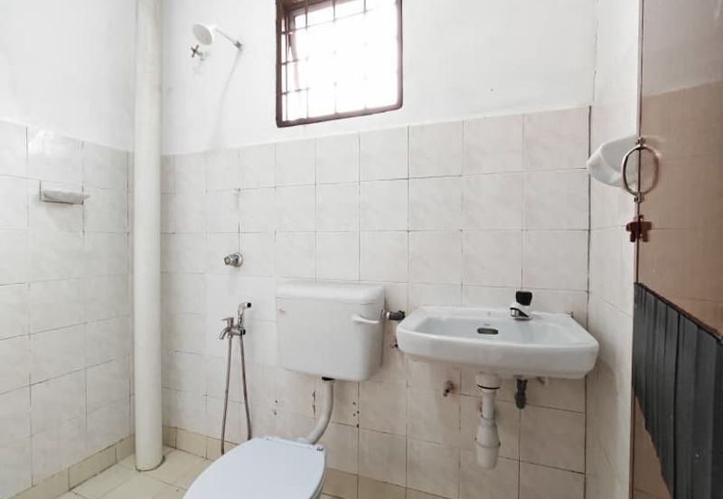 Taman Teluk Gedung Indah