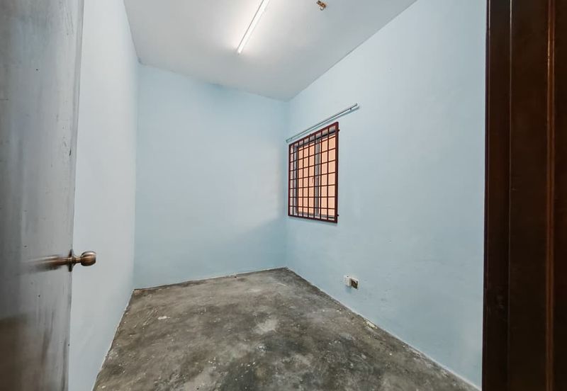 Taman Teluk Gedung Indah