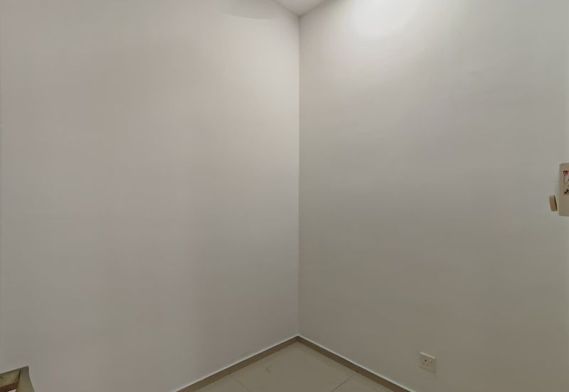 Adria Residence @ Gravit8