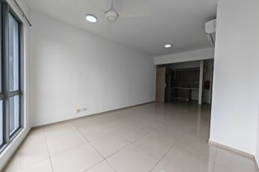 Adria Residence @ Gravit8