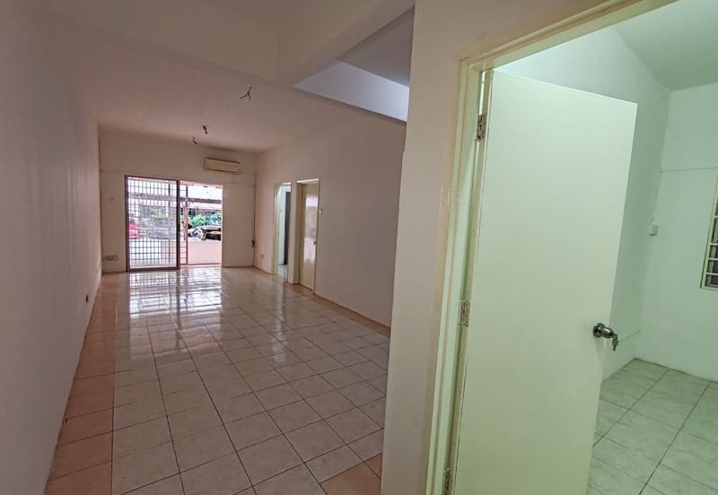 Bayu Villa Apartment, Bayu Perdana