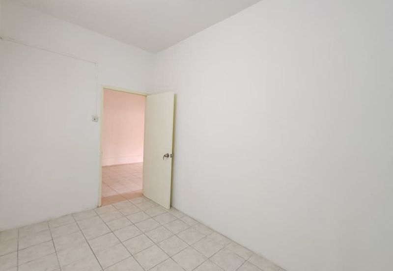 Bayu Villa Apartment, Bayu Perdana