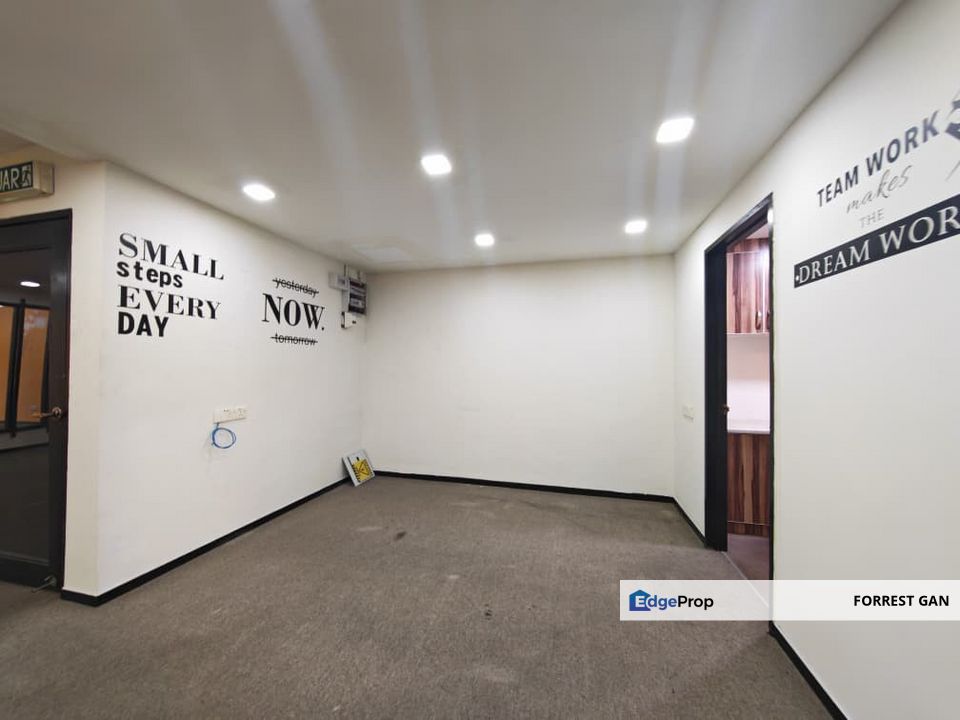 Bandar Puteri, Klang Lorong Sanggul 1F, Klang Renovated 2nd Floor Office for Rent, Selangor, Klang