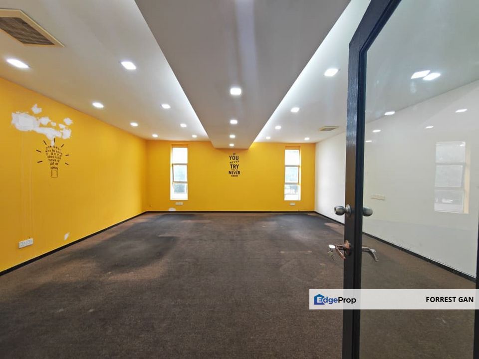 Bandar Puteri, Klang Lorong Sanggul 1F, Klang Renovated 2nd Floor Office for Rent, Selangor, Klang