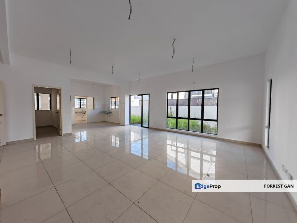 Setia Utama End Lot Double Storey Terrace Setia Alam For Rent, Selangor, Shah Alam