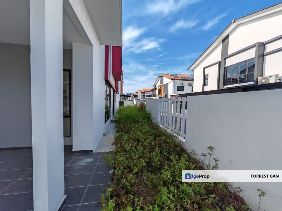 Setia Utama End Lot Double Storey Terrace Setia Alam For Rent, Selangor, Shah Alam