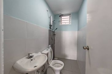 Asteria Apartment @ Bandar ParkLand