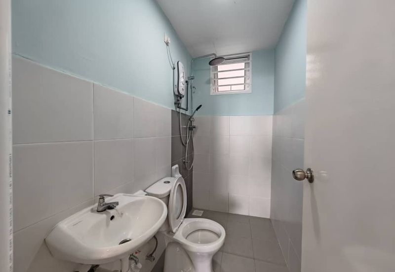 Asteria Apartment @ Bandar ParkLand