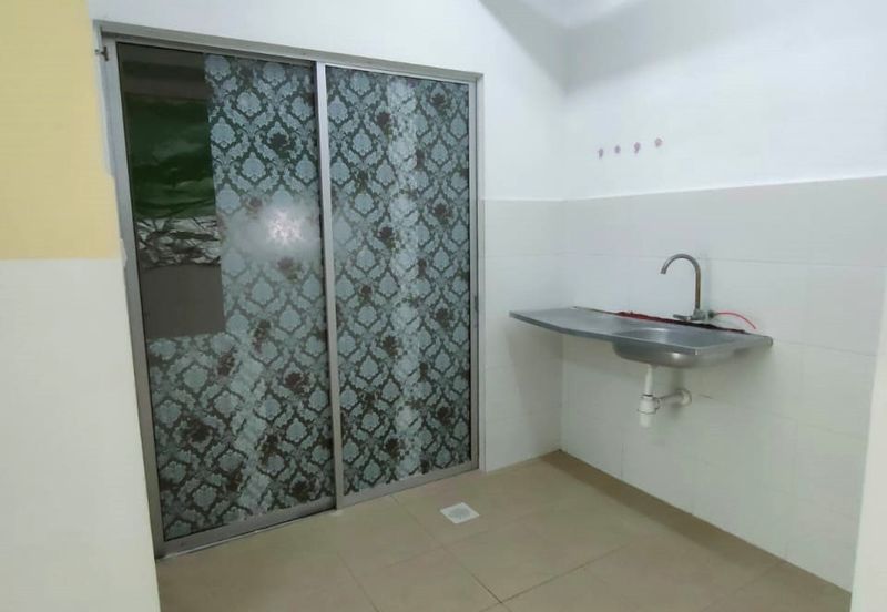 Azaria Apartment @ Bandar Paklands