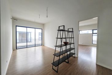 Dalia Residences @ Tropicana Aman