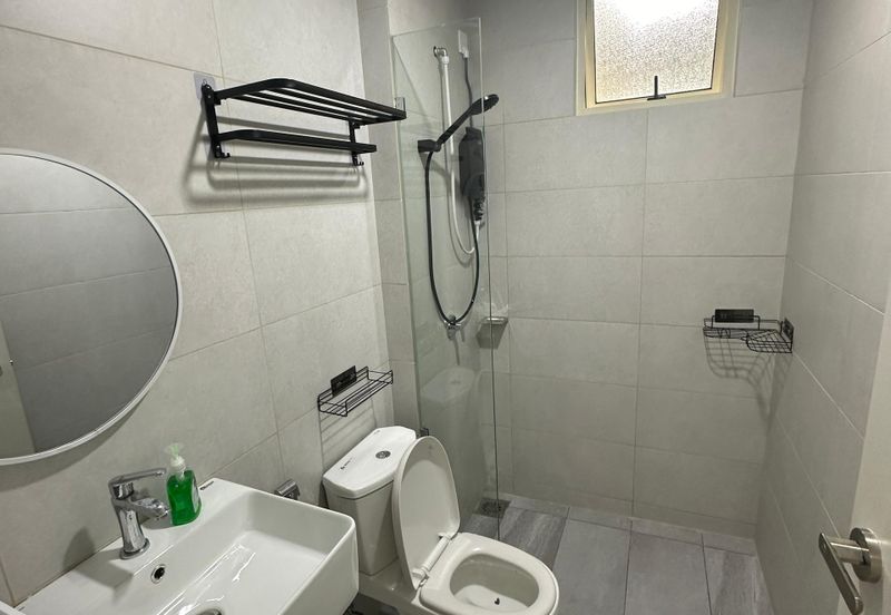 The Tresor @ Gravit 8 *