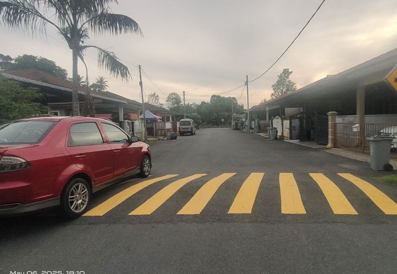 TAMAN DURIAN TUNGGAL