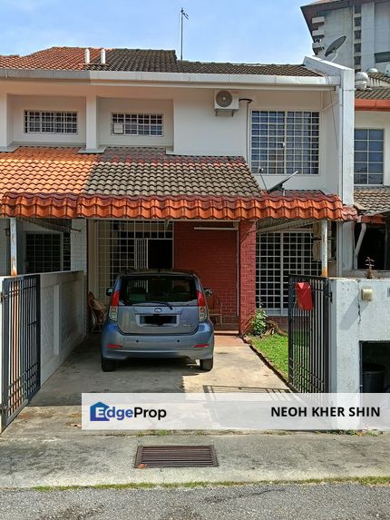 Taman Wangsa Baiduri 2.5 Storey Intermediate House Subang Jaya, Selangor, Subang Jaya
