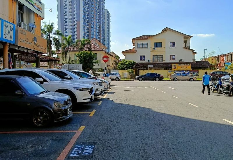 Regalia Business Centre, USJ 1