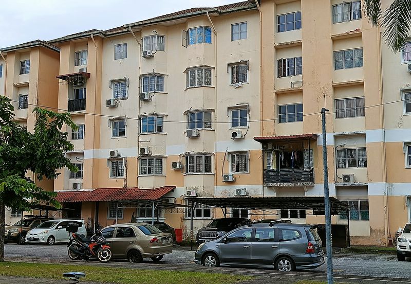 Pangsapuri Flora III