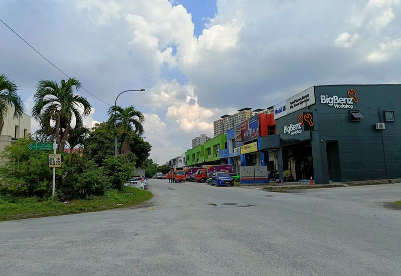 HiCom-Glenmarie Industrial Park