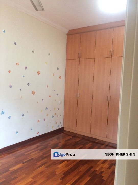 Cosy Room for Rent in Bandar Utama, Selangor, Petaling Jaya