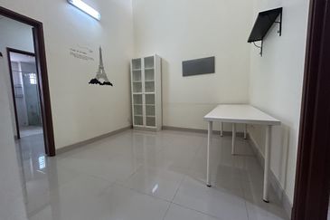 Canal Gardens, Kota Kemuning