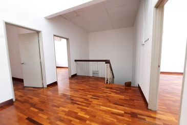 Canal Gardens, Kota Kemuning