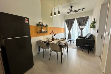 Laurel Residence