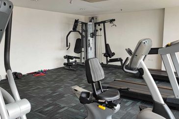 V12 Sovo (Menara Suria)