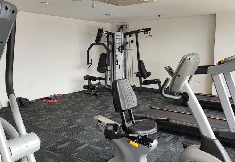 V12 Sovo (Menara Suria)