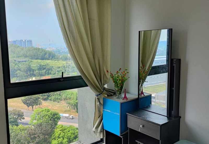 V12 Sovo (Menara Suria)