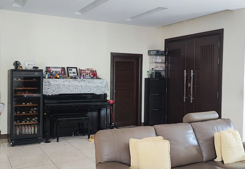 USJ Avenue @ USJ Heights