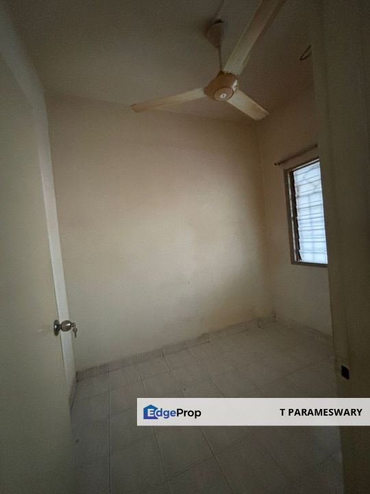 USJ13 Double Storey House for SALE , Selangor, USJ