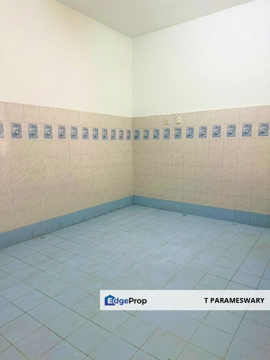 USJ 11 Double Storey End Lot for SALE, Selangor, Subang Jaya