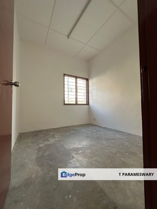 USJ12 Double Storey House for SALE, Selangor, USJ