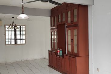 SS19 Subang Jaya Corner House for sale