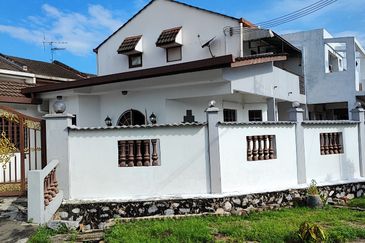 SS19 Subang Jaya Corner House for sale