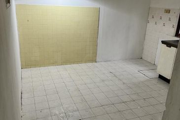 SS19 Subang Jaya Corner House for sale