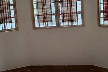 SS19 Subang Jaya Corner House for sale