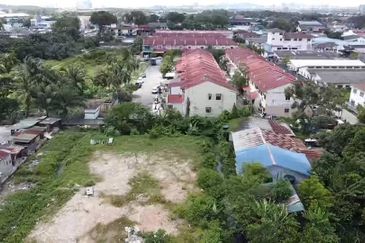 Jalan Bukit Kemuning