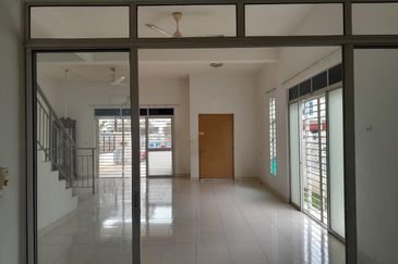 Setia Indah 9, Setia Alam