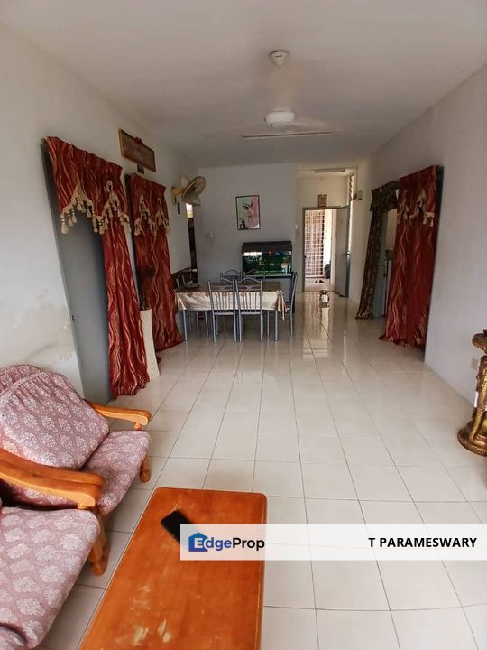 Sri Astana Apartment (corner unit) for SALE , Selangor, Selayang