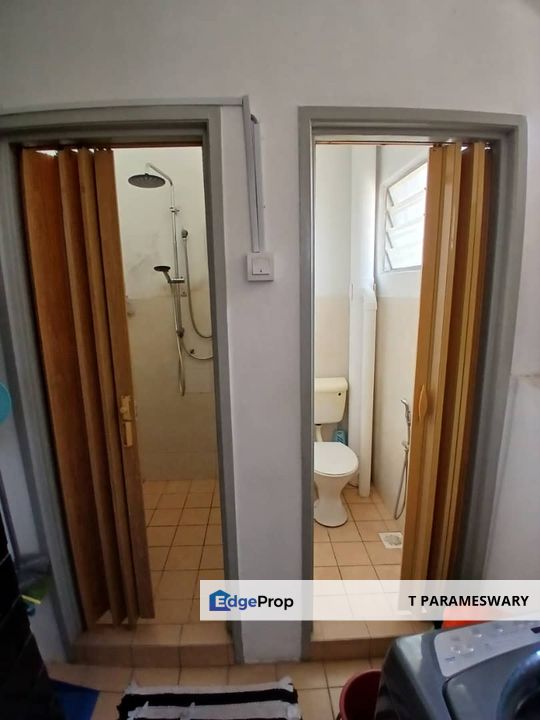 Sri Astana Apartment (corner unit) for SALE , Selangor, Selayang