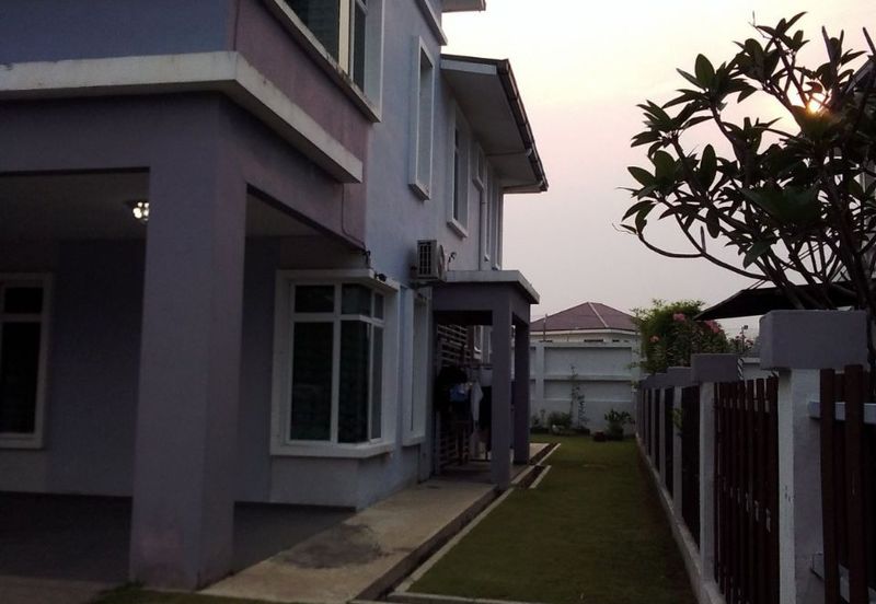 Nilai Spring Villas