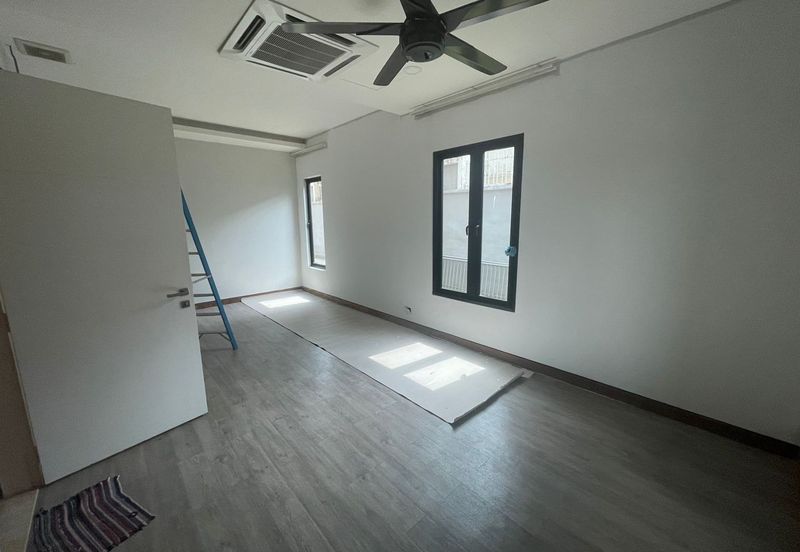 Taman Sri Hijau ( New Green Park )