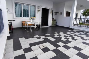 Ebonylane @ Eco Forest