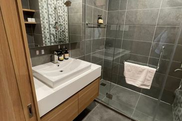 Qliq Damansara Hotel